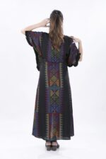 ⁦Poncho Print dress⁩ – תמונה ⁦3⁩