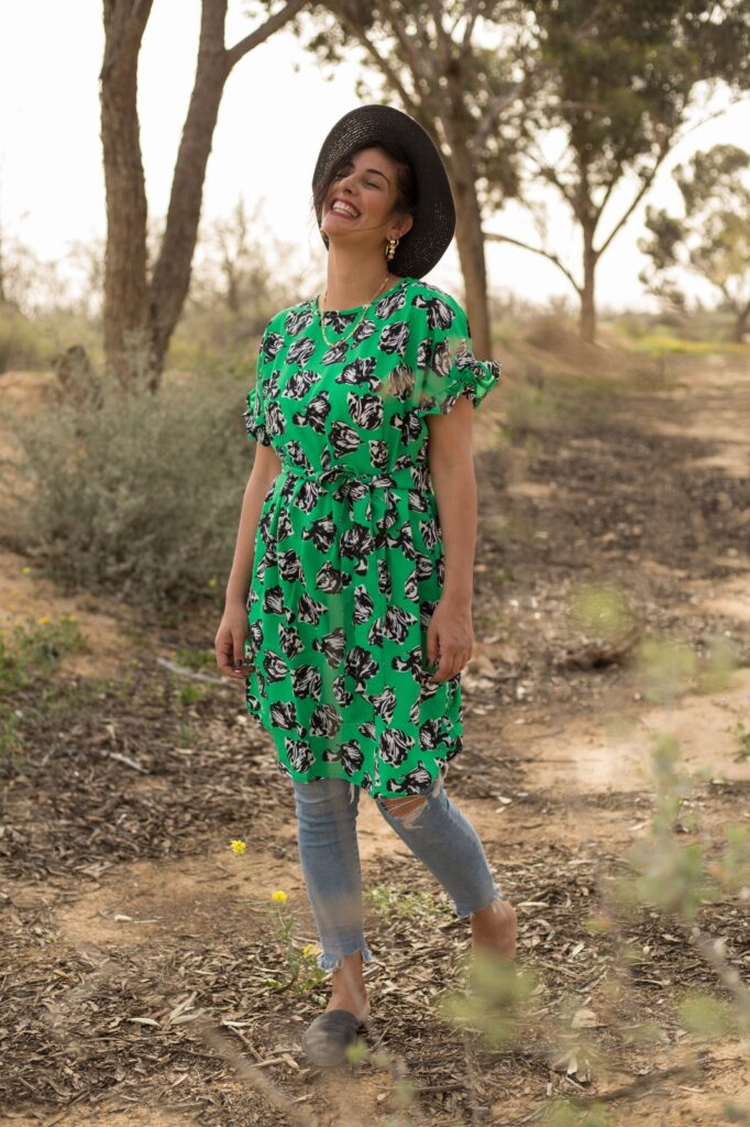 Tunic Oversize Flowers Green Black