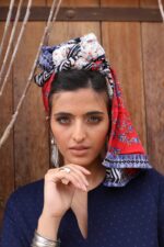 ⁦INALI flower lace scarf⁩ – תמונה ⁦6⁩