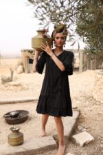 ⁦SPANISH black dress⁩ – תמונה ⁦2⁩