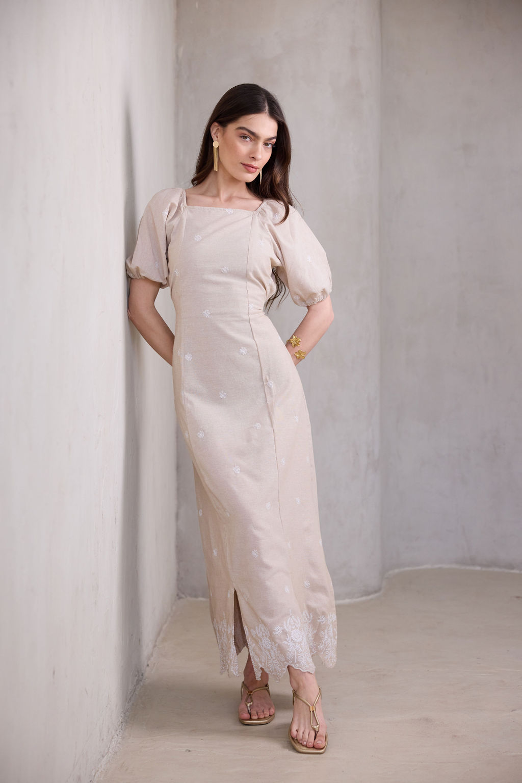 1 שמלת LIYA רקומה – תמונה 1