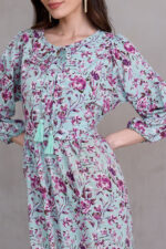 ⁦שמלת SHOHAM פרחים סגול⁩ – תמונה ⁦3⁩