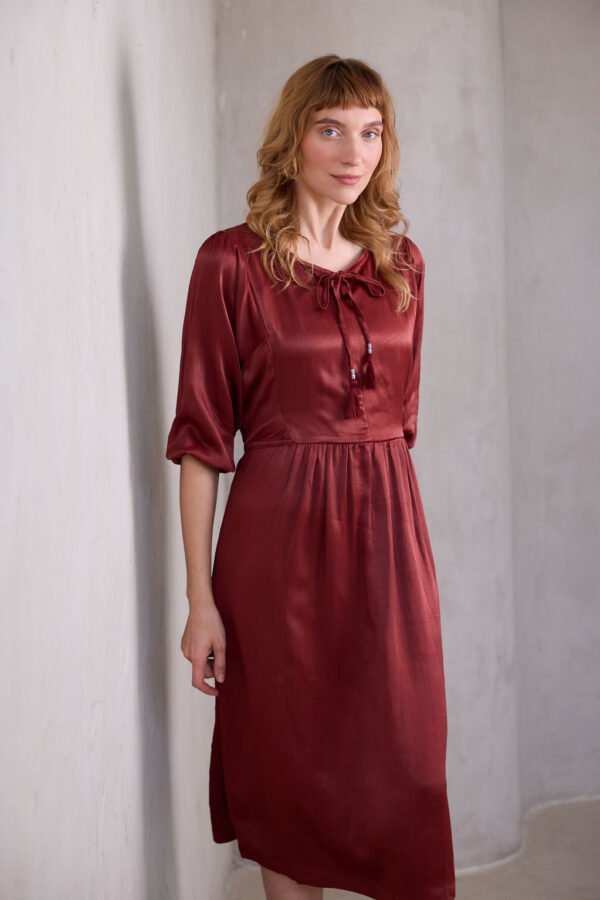 שמלת SHOHAM חמרה