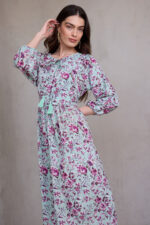 ⁦שמלת SHOHAM פרחים סגול⁩ – תמונה ⁦4⁩